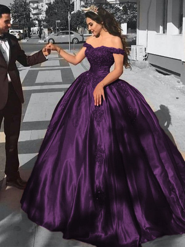 Ball Gown Sleeveless Off-the-Shoulder Sweep/Brush Train Satin Lace Prom Dress