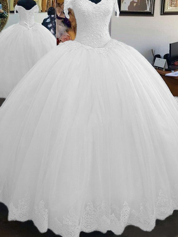 Ball Gown Sleeveless Off-the-Shoulder Floor-Length Lace Tulle Prom Dress