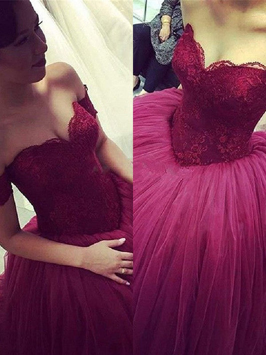 Ball Gown Sleeveless Off-the-Shoulder Sweep/Brush Train With Applique Tulle Prom Dress