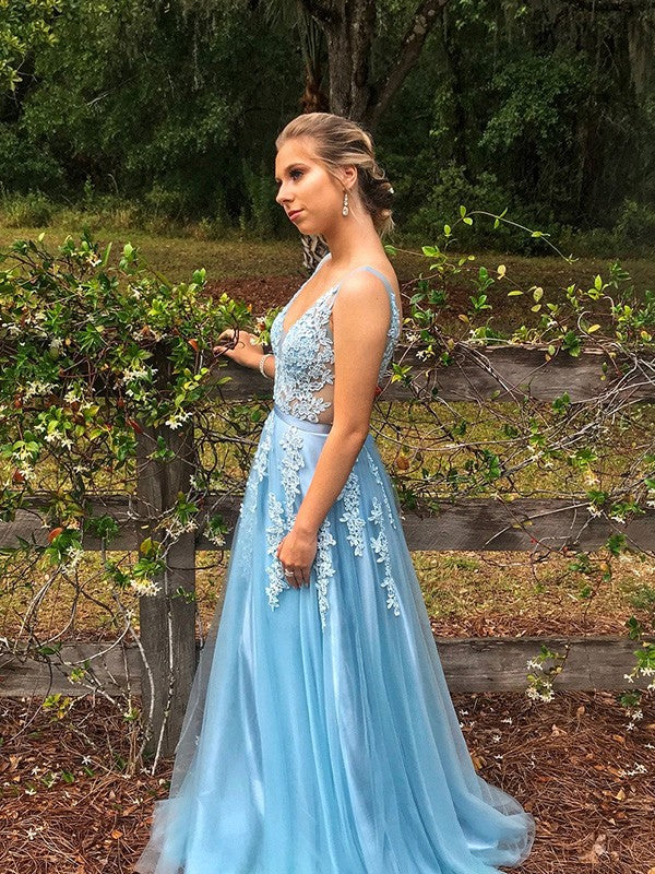 A-Line/Princess V-neck Tulle Applique Sweep/Brush Train Sleeveless Prom Dress