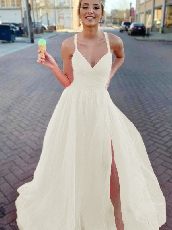 A-Line/Princess Sleeveless Tulle V-neck Ruched Sweep/Brush Train Prom Dress