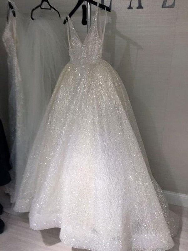 A-Line/Princess Floor-Length Sleeveless V-neck Prom Dress