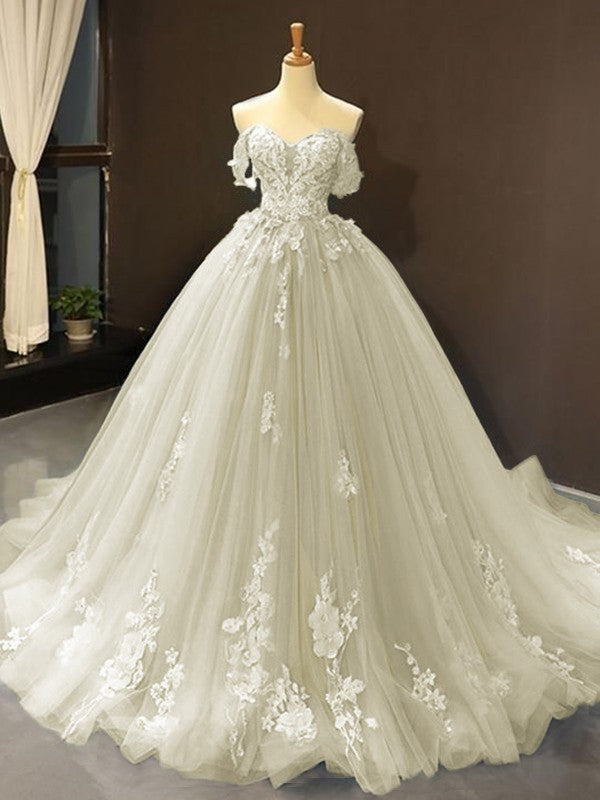 Ball Gown Tulle Off-the-Shoulder Sleeveless Applique Chapel Train Prom Dress