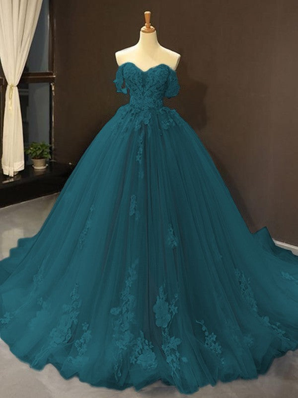 Ball Gown Tulle Off-the-Shoulder Sleeveless Applique Chapel Train Prom Dress