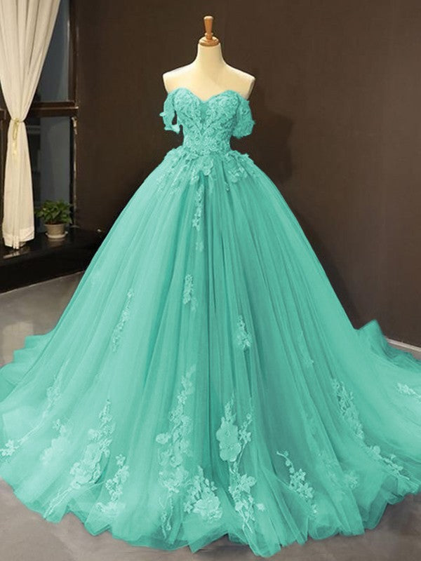 Ball Gown Tulle Off-the-Shoulder Sleeveless Applique Chapel Train Prom Dress