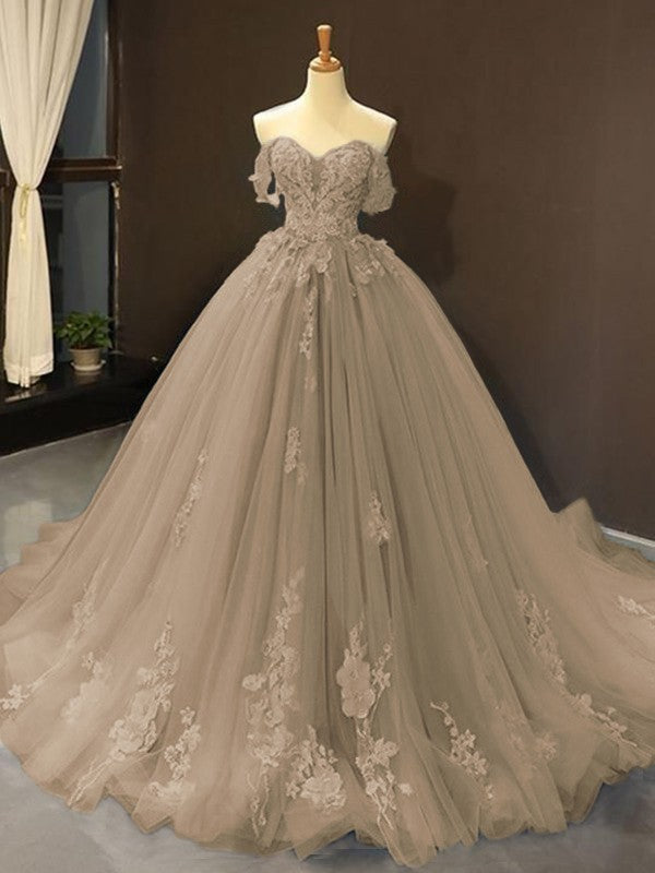 Ball Gown Tulle Off-the-Shoulder Sleeveless Applique Chapel Train Prom Dress