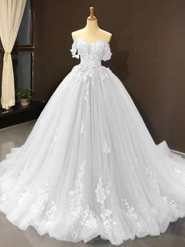 Ball Gown Tulle Off-the-Shoulder Sleeveless Applique Chapel Train Prom Dress