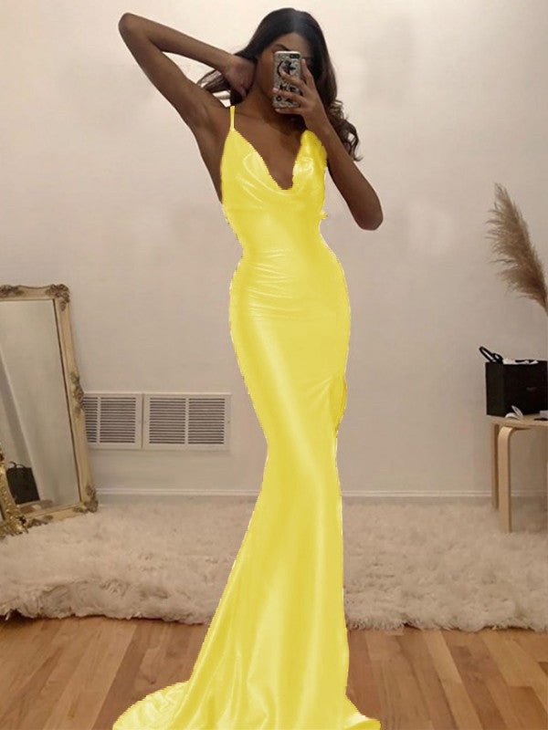 Sheath/Column Ruched Halter Sleeveless Silk like Satin Sweep/Brush Train Prom Dress