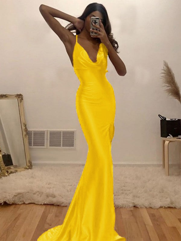 Sheath/Column Ruched Halter Sleeveless Silk like Satin Sweep/Brush Train Prom Dress