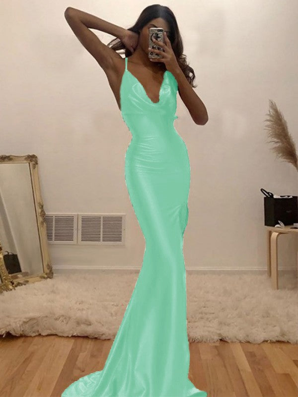 Sheath/Column Ruched Halter Sleeveless Silk like Satin Sweep/Brush Train Prom Dress