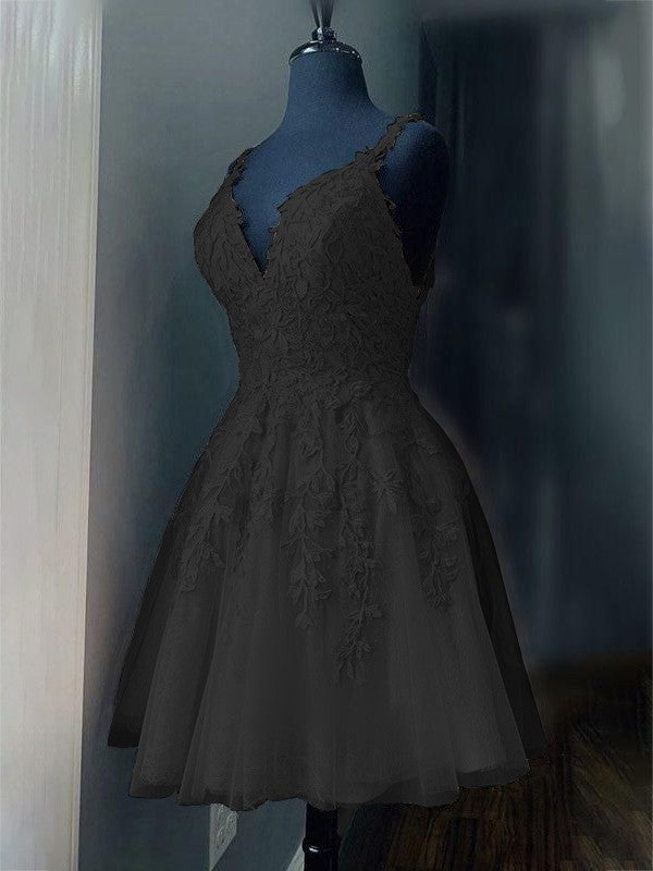 A-Line/Princess Tulle Applique V-neck Sleeveless Short/Mini Prom Dress