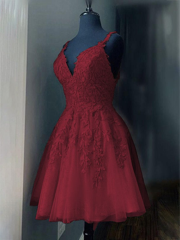 A-Line/Princess Tulle Applique V-neck Sleeveless Short/Mini Prom Dress