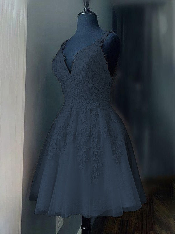 A-Line/Princess Tulle Applique V-neck Sleeveless Short/Mini Prom Dress
