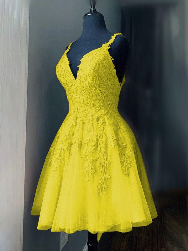 A-Line/Princess Tulle Applique V-neck Sleeveless Short/Mini Prom Dress