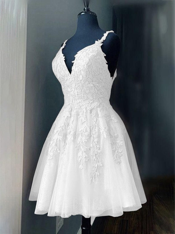 A-Line/Princess Tulle Applique V-neck Sleeveless Short/Mini Prom Dress