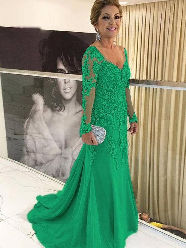 Sheath/Column Tulle Applique V-neck Long Sleeves Sweep/Brush Train Mother of the Bride Dress