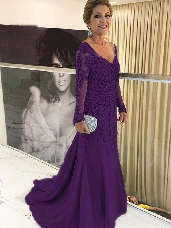 Sheath/Column Tulle Applique V-neck Long Sleeves Sweep/Brush Train Mother of the Bride Dress
