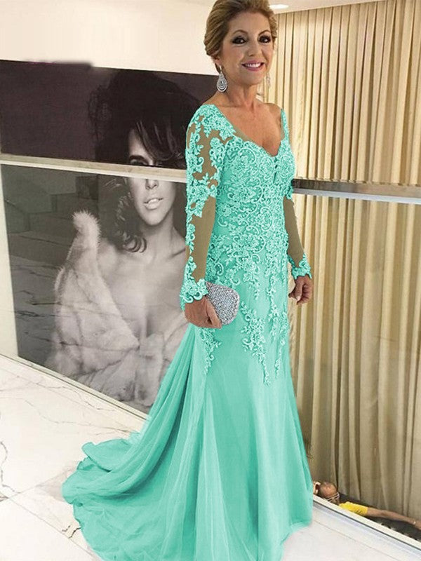 Sheath/Column Tulle Applique V-neck Long Sleeves Sweep/Brush Train Mother of the Bride Dress