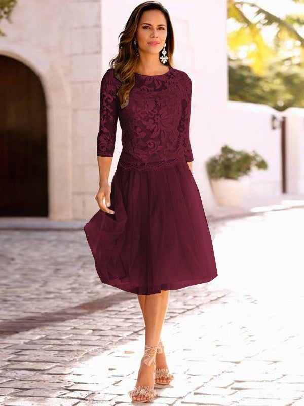 A-Line/Princess Tulle Applique Scoop 3/4 Sleeves Knee-Length Mother of the Bride Dress