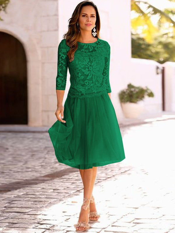 A-Line/Princess Tulle Applique Scoop 3/4 Sleeves Knee-Length Mother of the Bride Dress