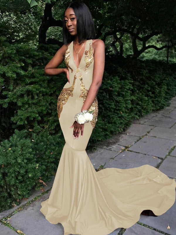 Memorable Magic Mermaid Silk like Satin Applique V-neck Sleeveless Chapel Train Prom Dress