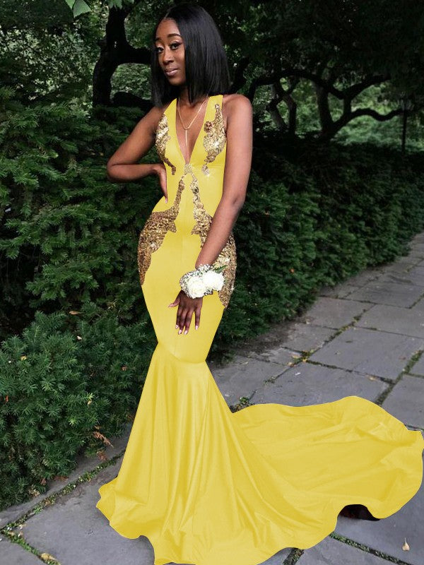 Memorable Magic Mermaid Silk like Satin Applique V-neck Sleeveless Chapel Train Prom Dress