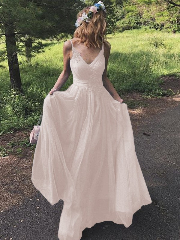A-Line/Princess Tulle Applique V-neck Sleeveless Sweep/Brush Train Prom Dress