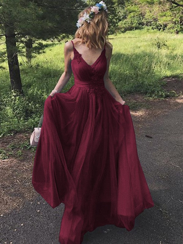 A-Line/Princess Tulle Applique V-neck Sleeveless Sweep/Brush Train Prom Dress