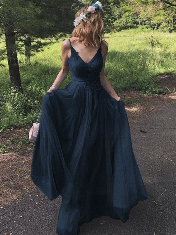 A-Line/Princess Tulle Applique V-neck Sleeveless Sweep/Brush Train Prom Dress