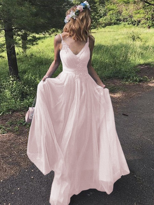 A-Line/Princess Tulle Applique V-neck Sleeveless Sweep/Brush Train Prom Dress