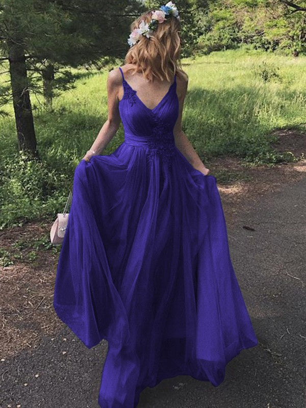 A-Line/Princess Tulle Applique V-neck Sleeveless Sweep/Brush Train Prom Dress