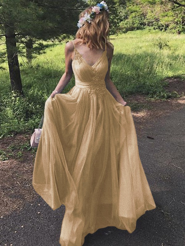 A-Line/Princess Tulle Applique V-neck Sleeveless Sweep/Brush Train Prom Dress