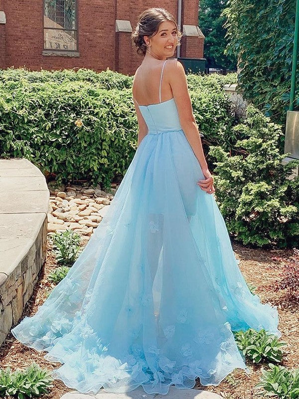 A-Line/Princess Organza Hand-Made Flower Spaghetti Straps Sleeveless Sweep/Brush Train Prom Dress