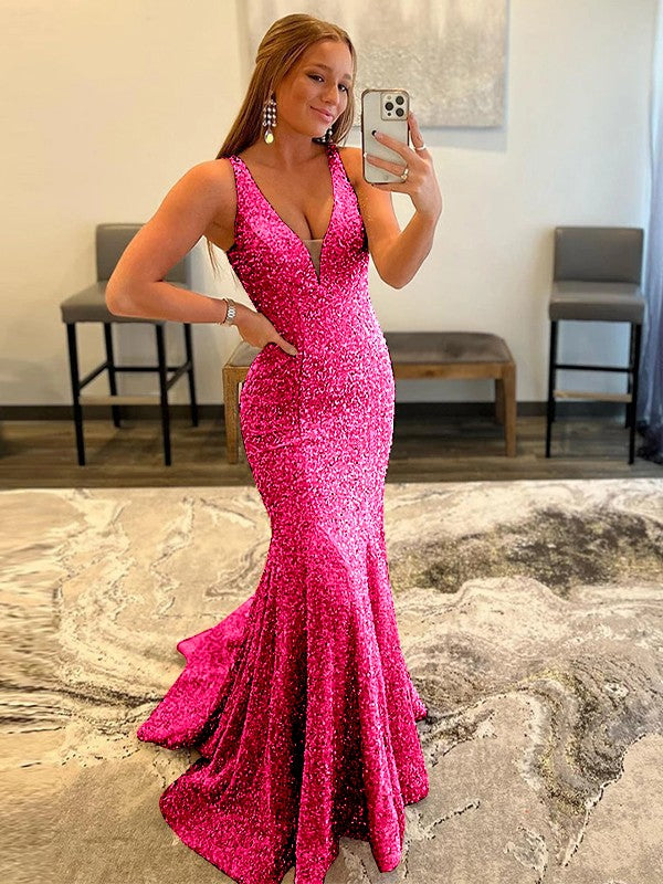 Sheath/Column Velvet Sequins Ruffles V-neck Sleeveless Sweep/Brush Train Prom Dress