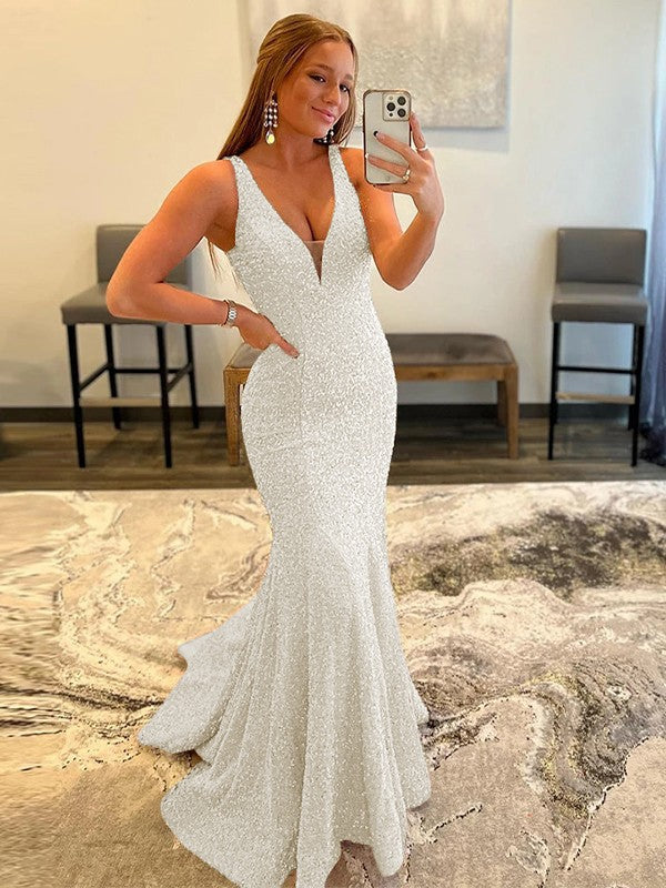Sheath/Column Velvet Sequins Ruffles V-neck Sleeveless Sweep/Brush Train Prom Dress