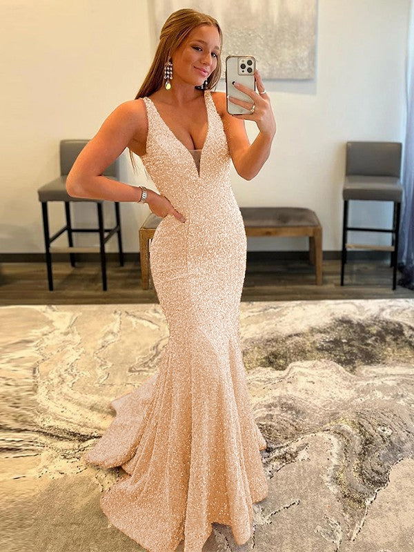 Sheath/Column Velvet Sequins Ruffles V-neck Sleeveless Sweep/Brush Train Prom Dress