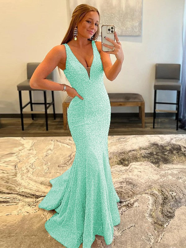 Sheath/Column Velvet Sequins Ruffles V-neck Sleeveless Sweep/Brush Train Prom Dress