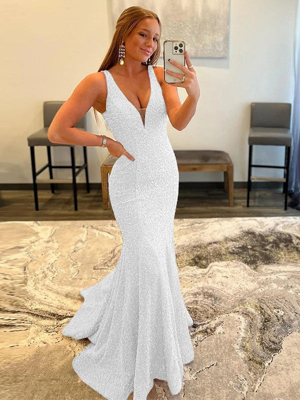 Sheath/Column Velvet Sequins Ruffles V-neck Sleeveless Sweep/Brush Train Prom Dress