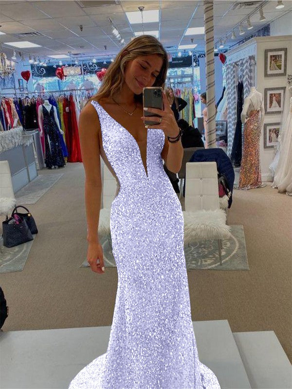 Sheath/Column Velvet Sequins V-neck Sleeveless Sweep/Brush Train Prom Dress