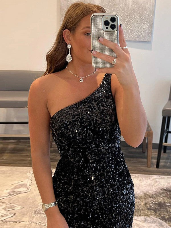 Pleased to be Me Sheath Style Velvet Sequins One-Shoulder Sleeveless Short/Mini Prom Dress