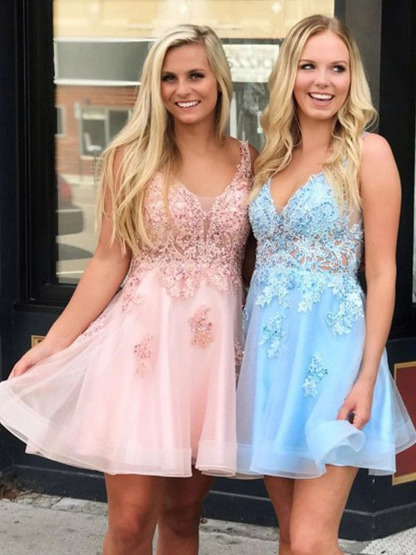A-Line/Princess Tulle Lace V-neck Sleeveless Short/Mini Homecoming Dress