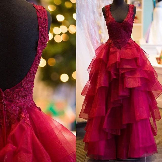Ball Gown Tulle V-neck Sleeveless Floor-Length With Applique Prom Dress