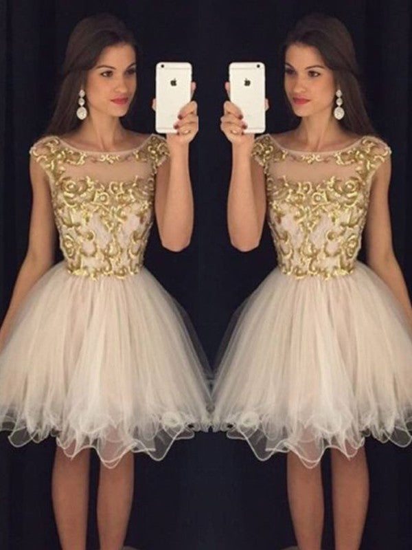 A-Line Tulle Scoop Sleeveless Short/Mini With Paillette Homecoming Dress