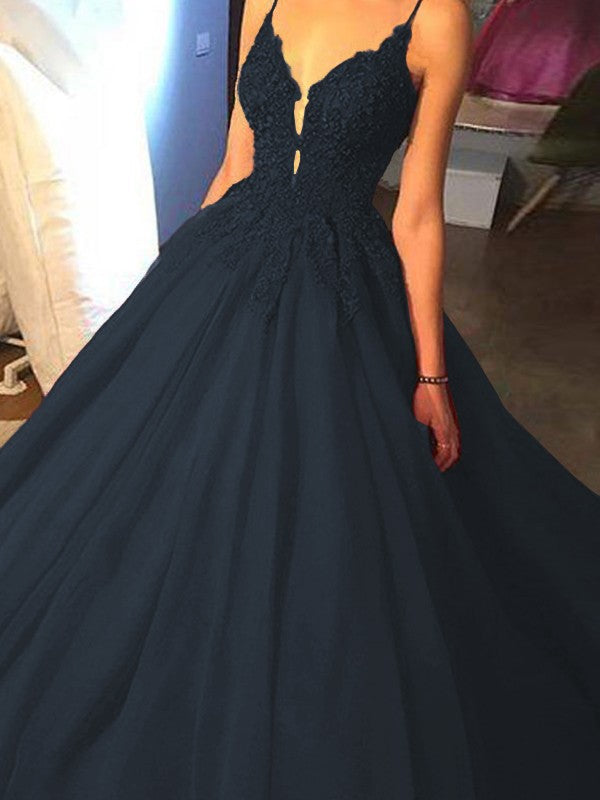 Ball Gown Sleeveless Spaghetti Straps Sweep/Brush Train With Applique Tulle Prom Dress