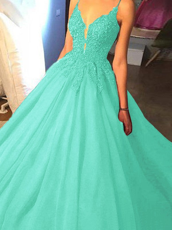 Ball Gown Sleeveless Spaghetti Straps Sweep/Brush Train With Applique Tulle Prom Dress
