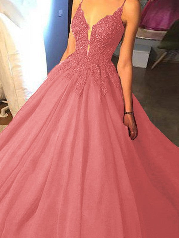 Ball Gown Sleeveless Spaghetti Straps Sweep/Brush Train With Applique Tulle Prom Dress