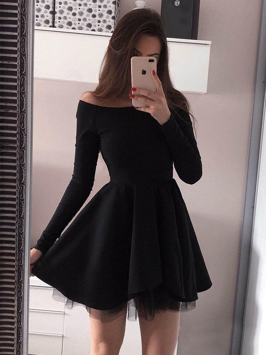 A-Line/Princess Stretch Crepe Ruched Off-the-Shoulder Long Sleeves Short/Mini Homecoming Dress