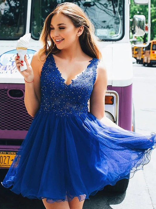 A-Line/Princess Tulle Applique V-neck Sleeveless Short/Mini Prom Dress