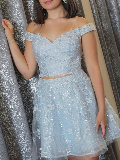 A-Line/Princess Lace Applique Off-the-Shoulder Sleeveless Corset Short/Mini Homecoming Dress