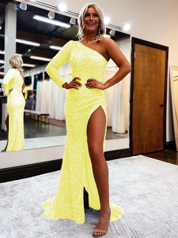 Sheath/Column Velvet Sequins One-Shoulder Long Sleeves Sweep/Brush Train Prom Dress